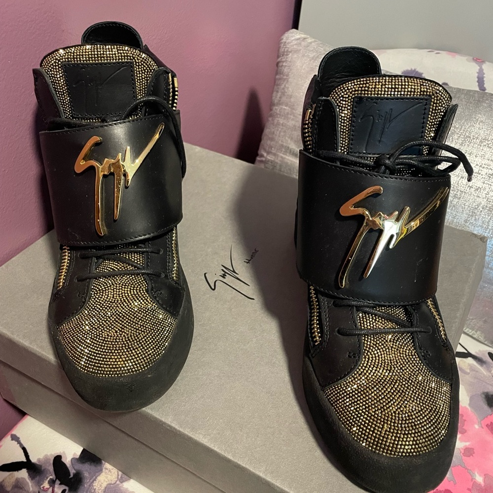 Giuseppe Zanotti